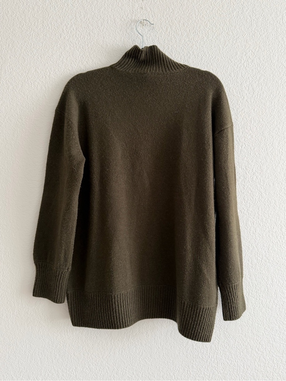 VINCE Cashmere Turtleneck Sweater Green funnel mock neck Medium - Picture 6 of 7